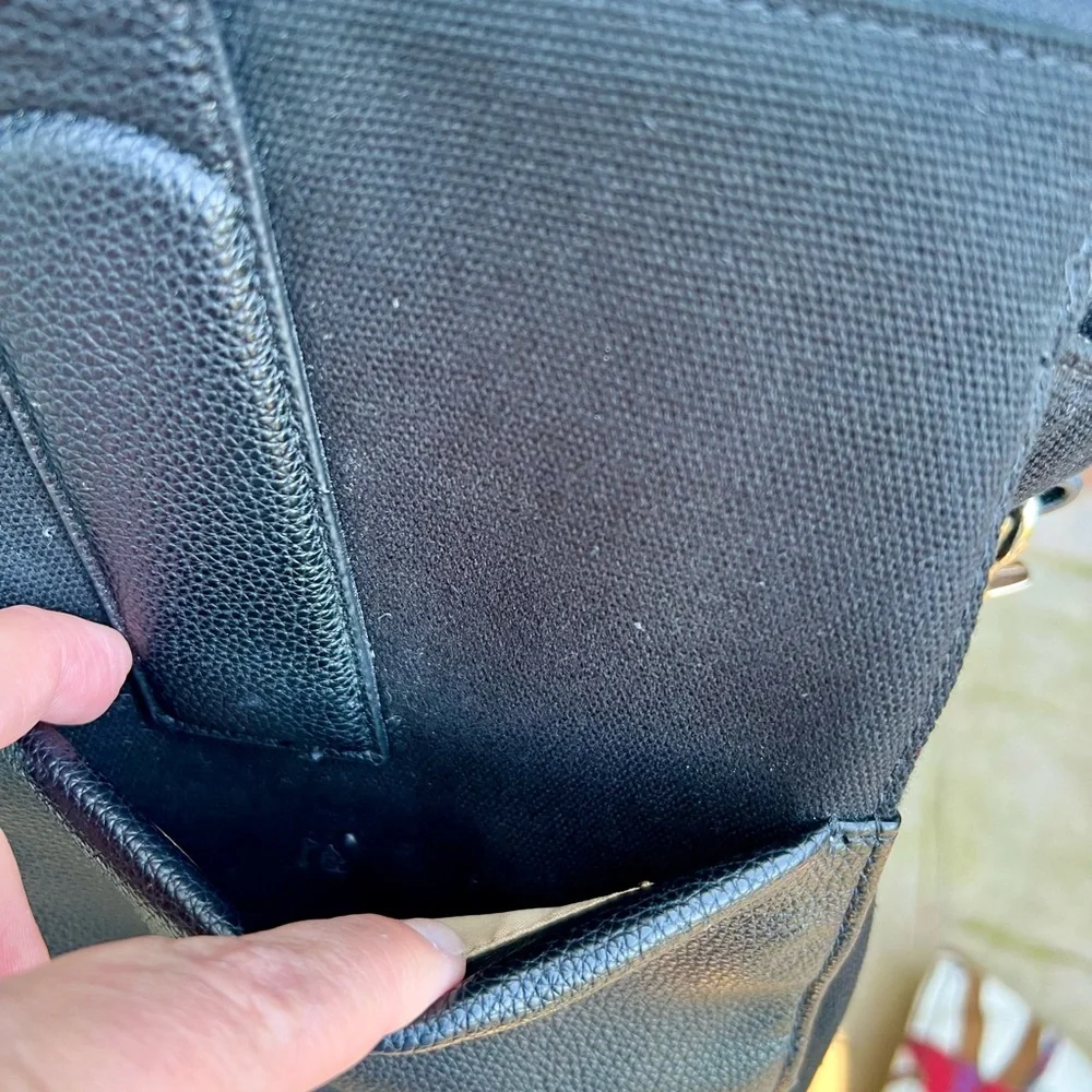 GUC-PacaPod Mirano Black Diaper Bag. Paca Pod travel bag baby